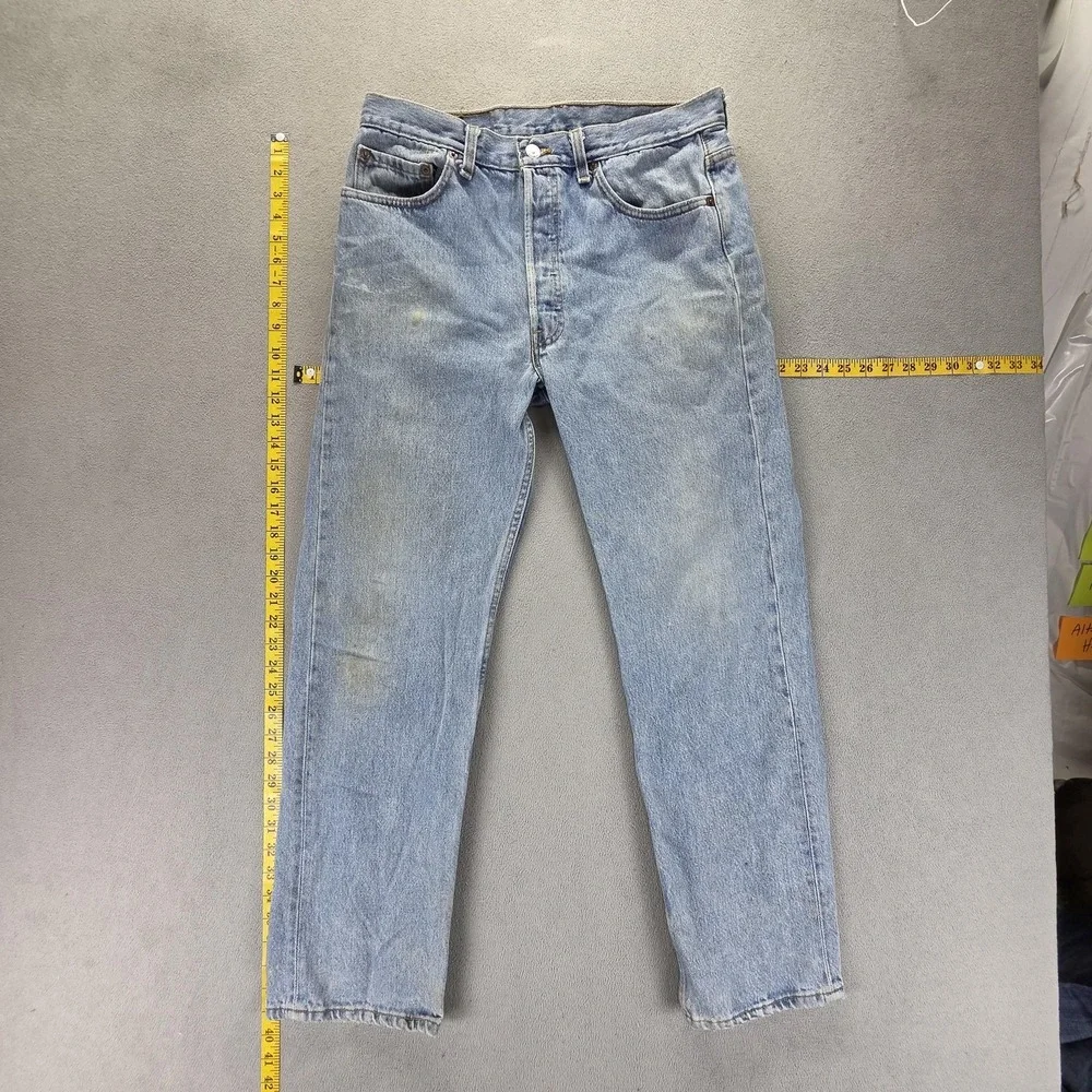Vintage Levis 501 Jeans Mens Blue Light Wash Made In USA Button Fly Fits 31x30